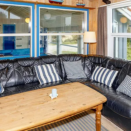 4 Star In Thisted Hébergement de vacances *